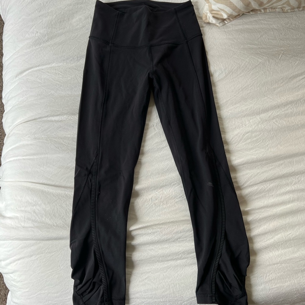 Size 4 lululemon leggings